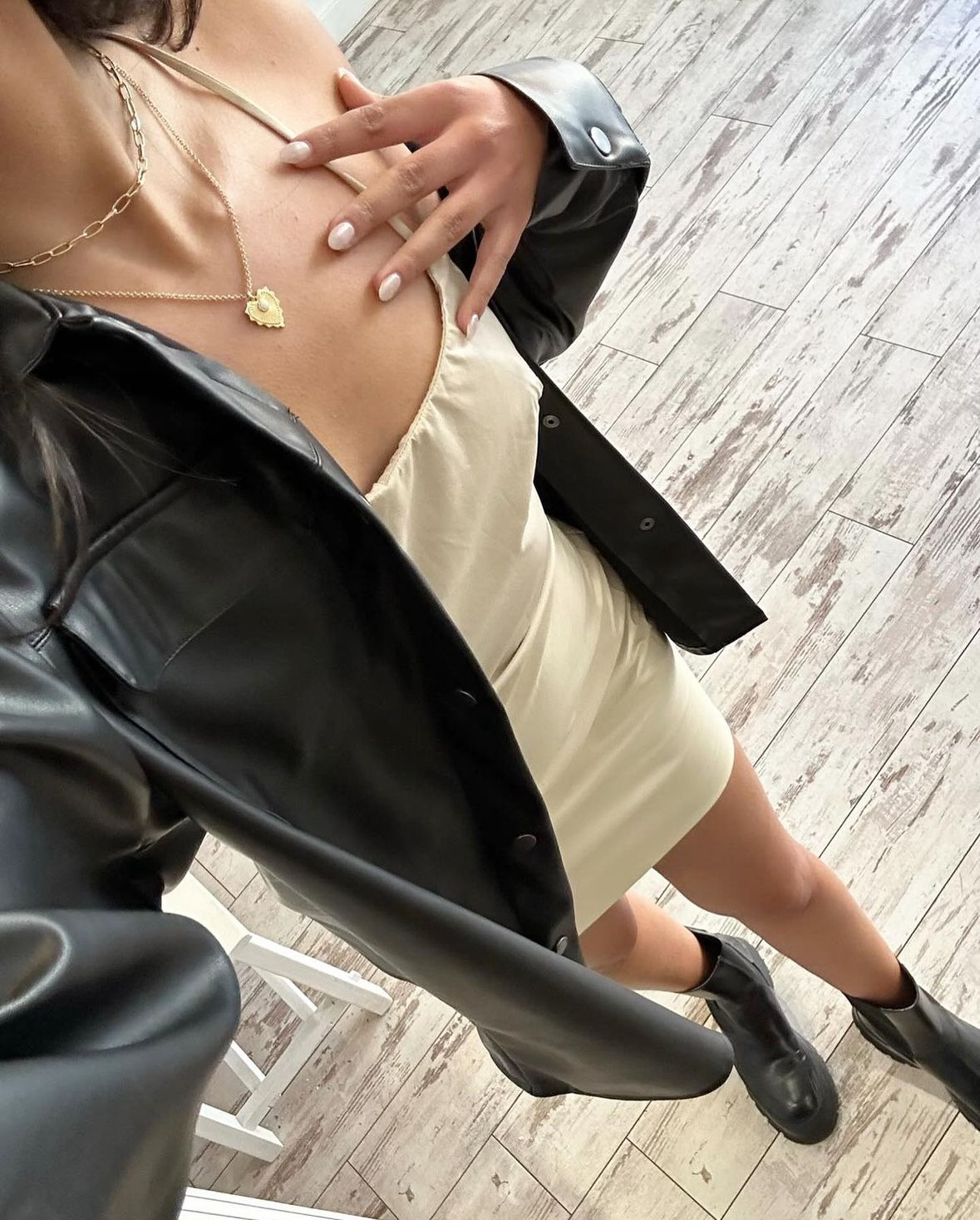necklace on model