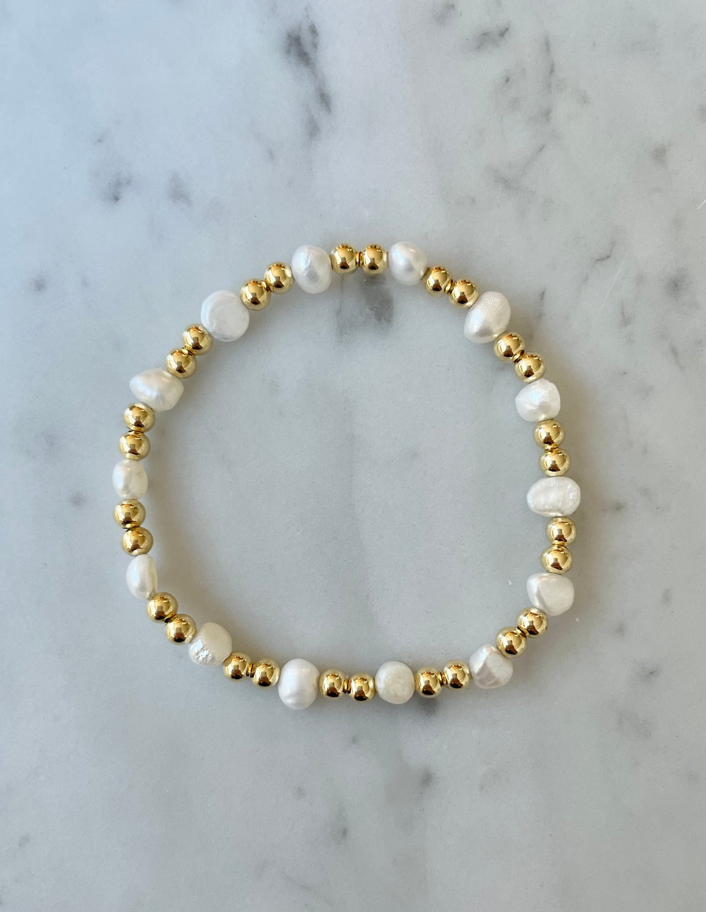 pearl bracelet flat