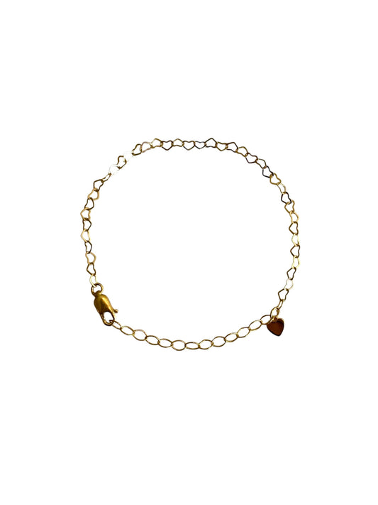 Dainty gold filled heart link bracelet